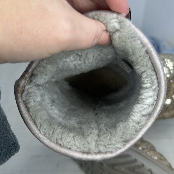 Ugg Classic Short Sequin Gold Glitter Sparkle Boots 3161 - Picture 8 of 10